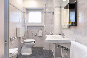 B&B Hotel Como City Center