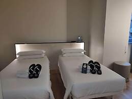 B&B Hotel Como City Center