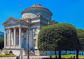 B&B Hotel Como City Center