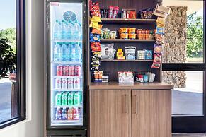 Best Western Plus Yosemite Way Station Motel