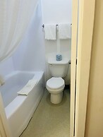 Travelodge by Wyndham Moose Jaw