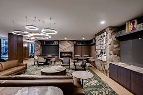 Hotel Fort Des Moines, Curio Collection by Hilton