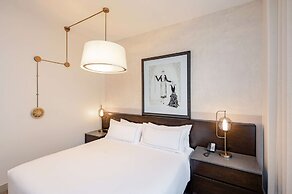 Hotel Fort Des Moines, Curio Collection by Hilton