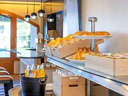 ibis Sion Hotel