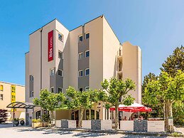 ibis Sion Hotel