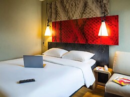 ibis Sion Hotel