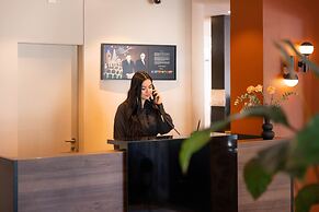 ibis Sion Hotel