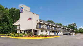 Motel 6 Richmond, VA - Midlothian Turnpike