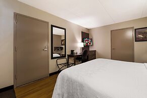 Red Roof Inn PLUS+ Nashville Airport