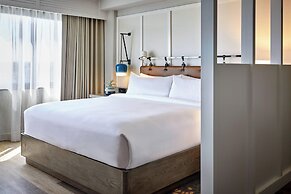Westdrift Manhattan Beach, Autograph Collection by Marriott