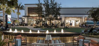 Westdrift Manhattan Beach, Autograph Collection by Marriott