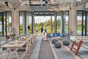 Westdrift Manhattan Beach, Autograph Collection by Marriott