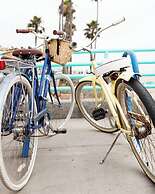 Westdrift Manhattan Beach, Autograph Collection by Marriott