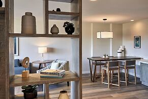 Westdrift Manhattan Beach, Autograph Collection by Marriott