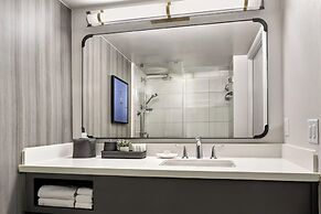 Westdrift Manhattan Beach, Autograph Collection by Marriott