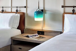 Westdrift Manhattan Beach, Autograph Collection by Marriott