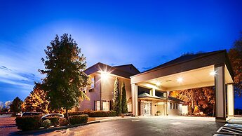 Best Western Plus Prairie Inn