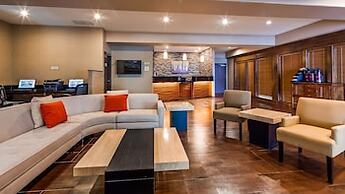 Best Western Plus Prairie Inn