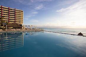 Crown Paradise Club Cancun All Inclusive