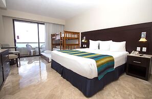 Crown Paradise Club Cancun All Inclusive