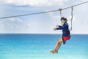 Crown Paradise Club Cancun All Inclusive