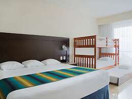 Crown Paradise Club Cancun All Inclusive