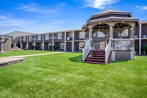 Quality Inn & Suites Kansas City - Independence I-70 East