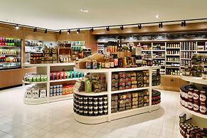 Fairmont The Queen Elizabeth