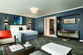 Fairmont The Queen Elizabeth