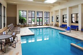 Sheraton Milwaukee Brookfield Hotel