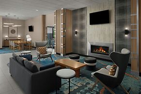 Sheraton Milwaukee Brookfield Hotel