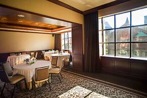 The Yorkville Royal Sonesta Hotel Toronto