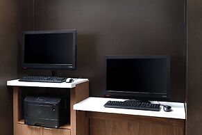 Courtyard by Marriott Denver Central Park