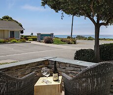 Fireside Inn on Moonstone Beach