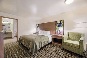 Quality Inn Near Fort Hunter Liggett