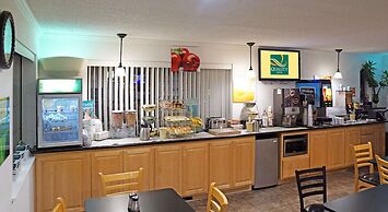 Quality Inn Near Fort Hunter Liggett