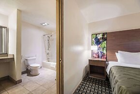 Quality Inn Near Fort Hunter Liggett