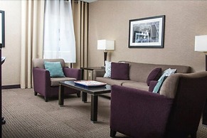 Quattro Hotel & Conference Centre, Ascend Hotel Collection