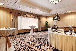 DoubleTree by Hilton Lisle Naperville