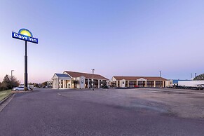 Days Inn by Wyndham Mooresville Lake Norman