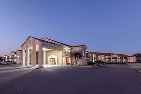 Days Inn by Wyndham Mooresville Lake Norman