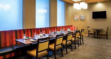 DoubleTree by Hilton Hotel Portland