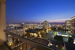 DoubleTree by Hilton Hotel Portland