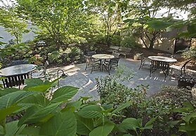 DoubleTree by Hilton Hotel Portland