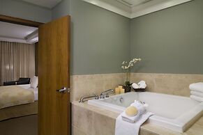 DoubleTree by Hilton Hotel Portland