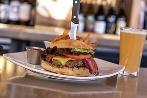 DoubleTree by Hilton Hotel Portland