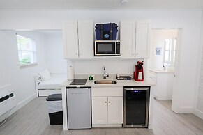Siesta Key Beach Resort and Suites