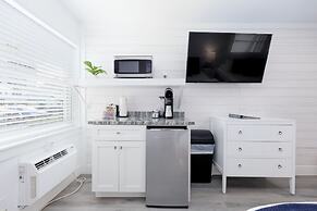Siesta Key Beach Resort and Suites