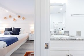 Siesta Key Beach Resort and Suites