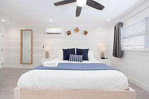 Siesta Key Beach Resort and Suites